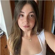 Profesora de refuerzo  para primaria y 1. o 2. ESO. Estudiante de primero de carrera de educacion primaria con titulo de bachiller